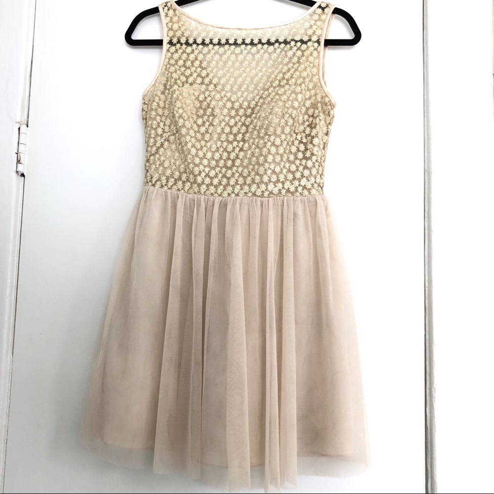 ✨ Elegant Ballerina Style Dress
